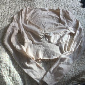 LA hearts long sleeve crop top! size medium :)